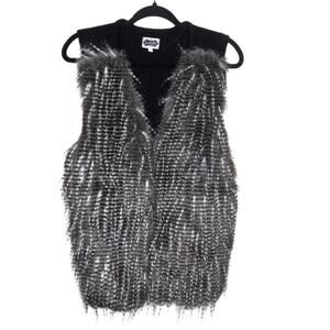 Mud Pie Womens Faux Fur Feather Gray Festival Indie Sweater Vest SZ L Cozy Y2K
